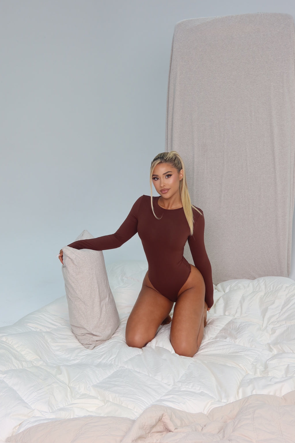 Long sleeve Seamless Thong bodysuit